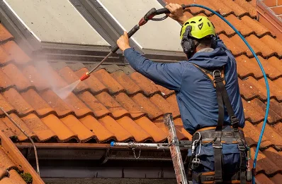 Démoussage et hydrofuge de toiture à Ouges